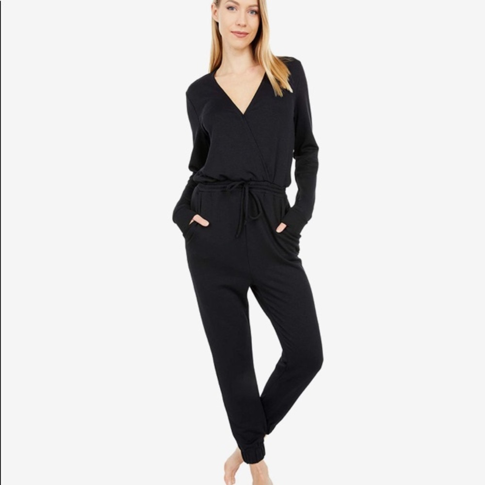 🆕 BEYONG YOGA | BLACK OVERLAPPING JUMPSUIT